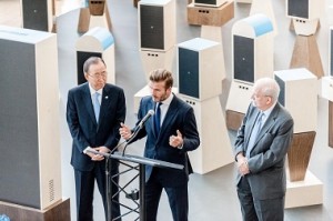 On 24 September 2015, UNICEF Goodwill Ambassador David Beckham speaks during the unveiling of the unique new digital installation Assembly of Youth, at United Nations Headquarters (UNHQ). Next to him are (left-right) United Nations Secretary-General Ban Ki-moon and UNICEF Director Anthony Lake. The innovative installation, designed for UNICEF by Google, brings the voices of young people to the heart of the United Nations General Assembly. Mr. Beckham, Mr. Ban, Mr. Lake, Noor Samee, 16, and Rodrigo Bustamante, 17, both from UNICEFs Voices of Youth initiative, unveiled the digital installation, which harnesses mobile technology and social media to deliver personal messages from young people across the globe directly to world leaders. The messages highlight the challenges young people face in their homes and communities  including extreme poverty, inequality, violence, deadly disease and conflict  as well as express their hopes for the future. The launch event was held in the context of the 70th session of the UN General Assembly, which opened on 15 September, and preceded the 2015 United Nations Sustainable Development Summit, taking place 2527 September at UNHQ.