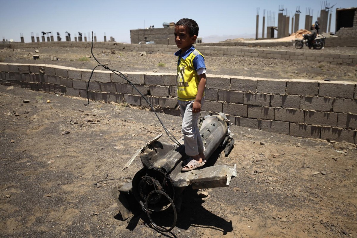 On 23 April, a boy stands atop a large piece of exploded artillery shell, which landed near his home during a blast, in the village of Al Mahjar, a suburb of Sanaa, the capital.

By 12 May 2015 in Yemen, escalating conflict continued to exact a heavy toll on children and their families. Some 300,000 people have been internally displaced. Casualties have reached 1,527, including 115 children, and 6,266 people have been injured, including 172 children. Prior to the current crisis, 15.9 million people  including 7.9 million children  were already in need of humanitarian assistance. Despite the challenging operating conditions, UNICEF is scaling up its humanitarian response, including in the areas of nutrition, water, sanitation and hygiene (WASH), health, child protection and education. Support since the start of the current conflict has included providing access to clean water to 604,360 people and access to antenatal, delivery and postnatal care to 3,386 pregnant women; distributing hygiene kits to 16,662 families; and sharing educational messaging on health, hygiene and protection to 38,000 people. UNICEF has appealed for US$88.1 million to cover these and other responses through December 2015; 87 per cent remains unfunded to date.